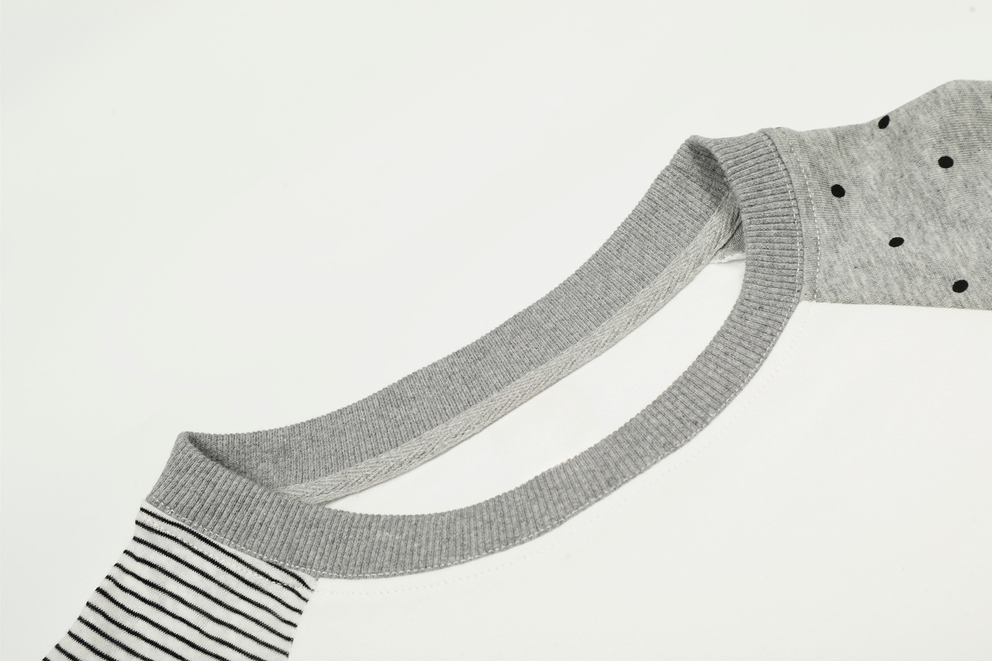 CapCabin Raglan Long Sleeve Tee