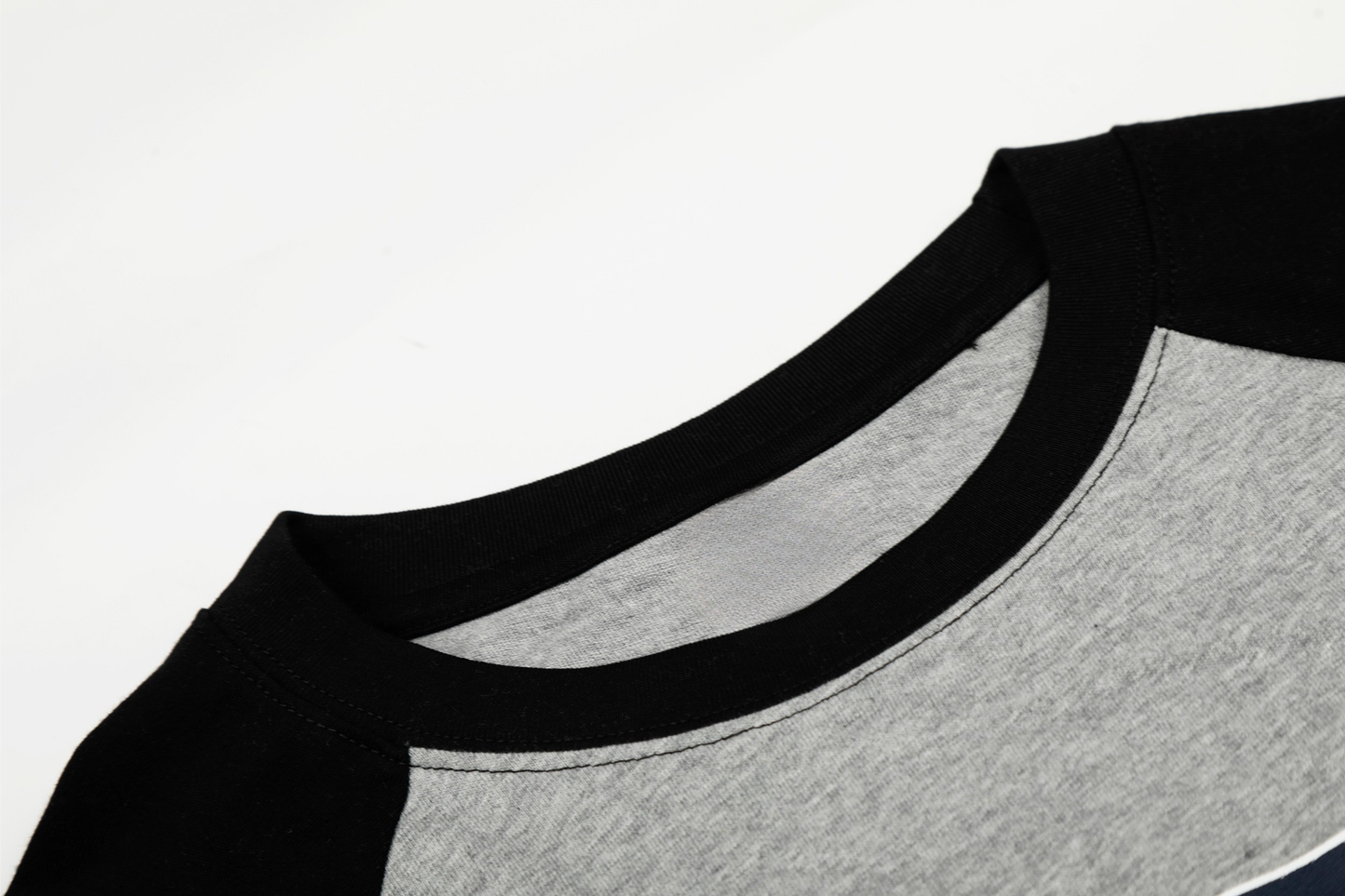 CapCabin Union Flag Graphic Raglan Long Sleeve Tee