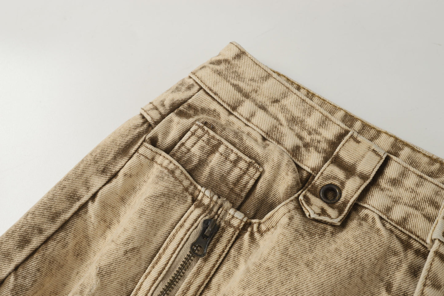 CapCabin “Vintage Distressed Panel Jeans”