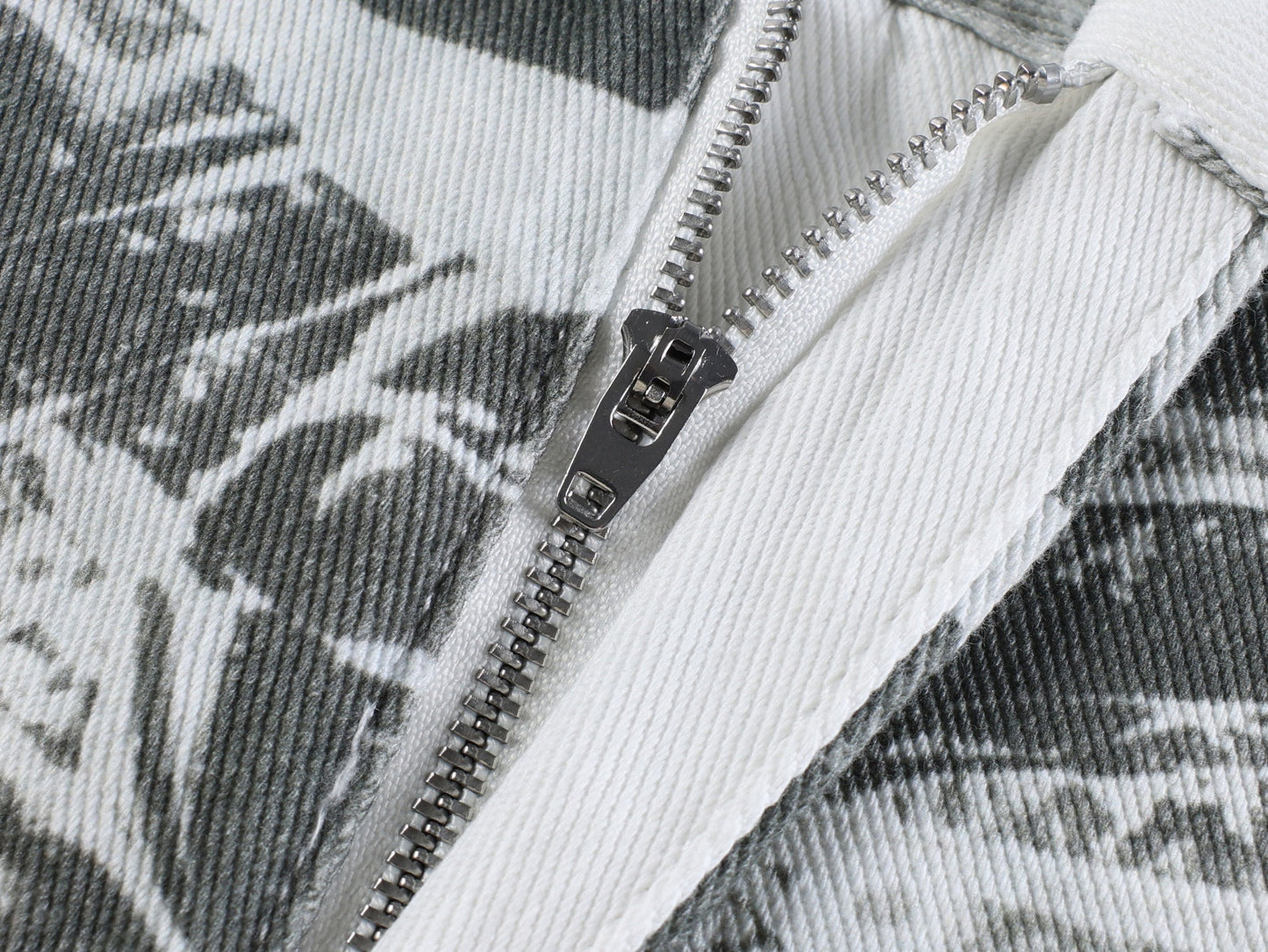 CapCabin Graphic Panel Wide-Leg Pants