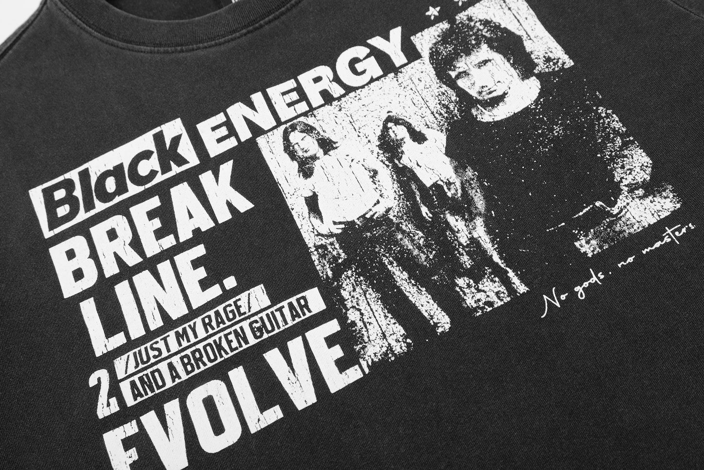 CapCabin “Break Line Vintage Tee”