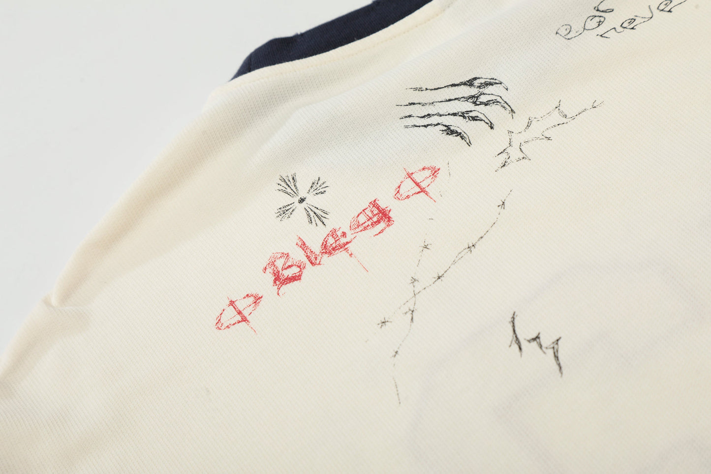 CapCabin Vintage Graphic Long Sleeve Tee
