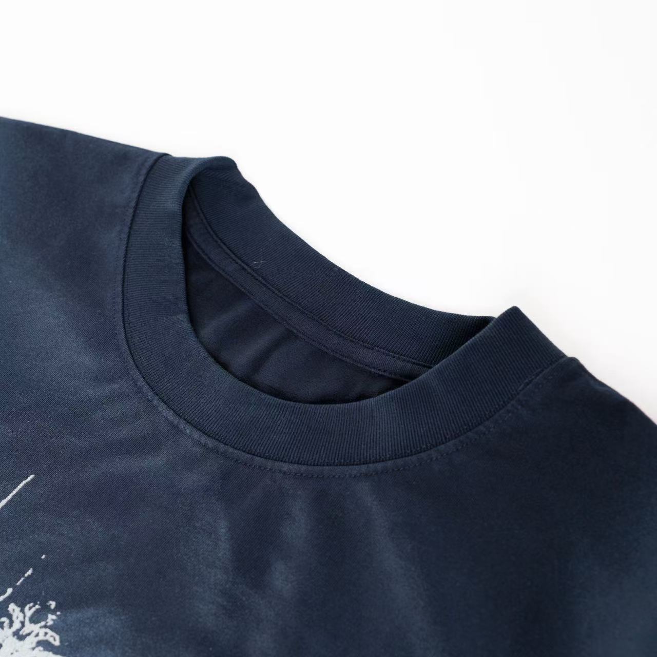 CapCabin “74 Star Distressed Graphic Tee”