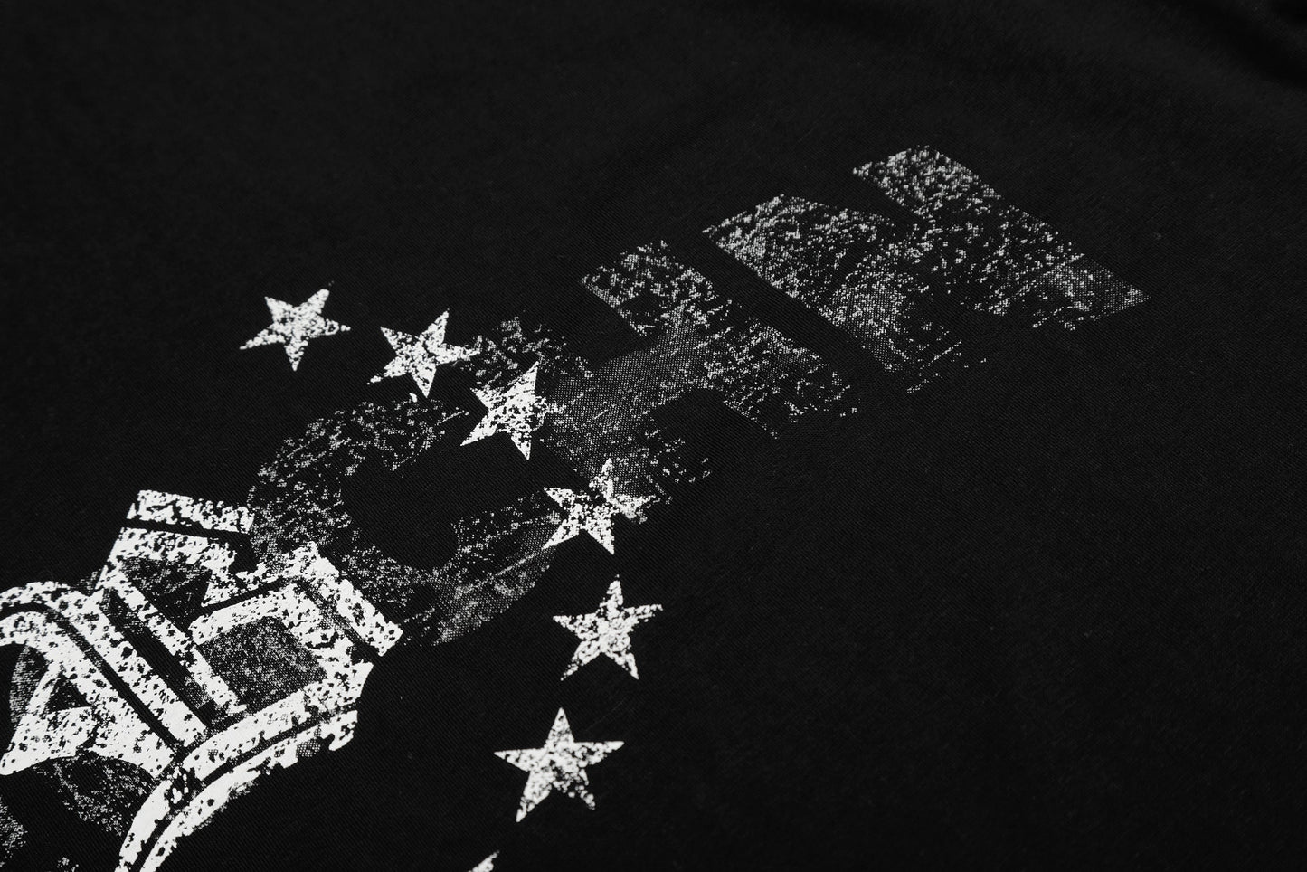 CapCabin Layered Graphic Long Sleeve Tee
