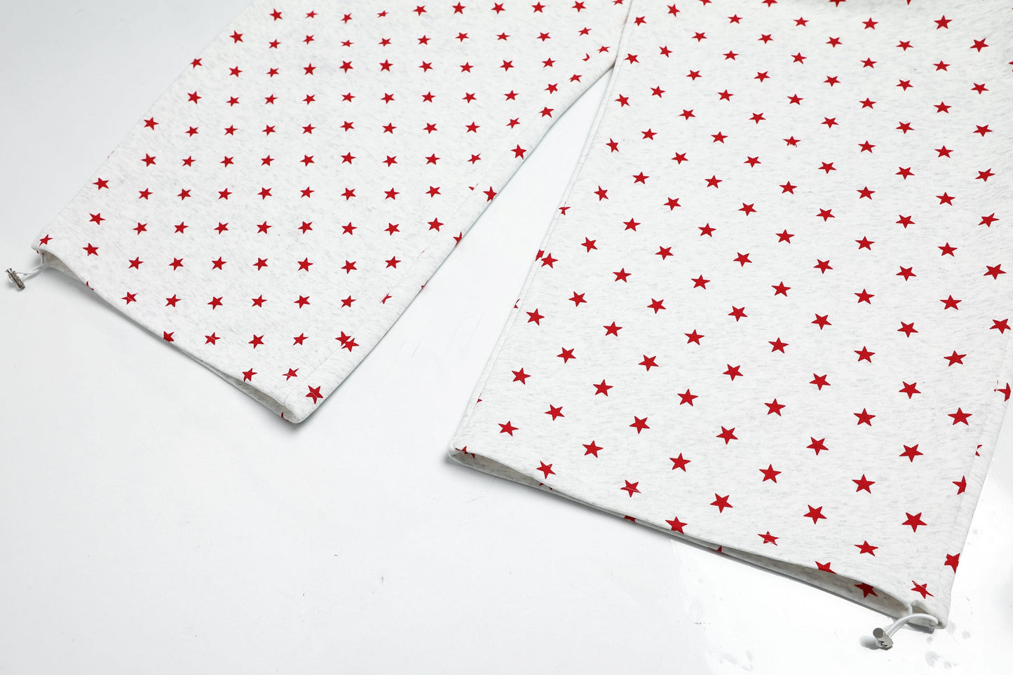 CapCabin Star Print Wide-Leg Pants