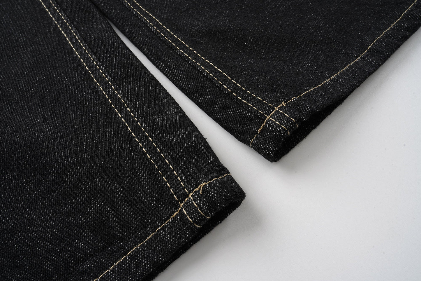 CapCabin Star Script Wide-Leg Jeans