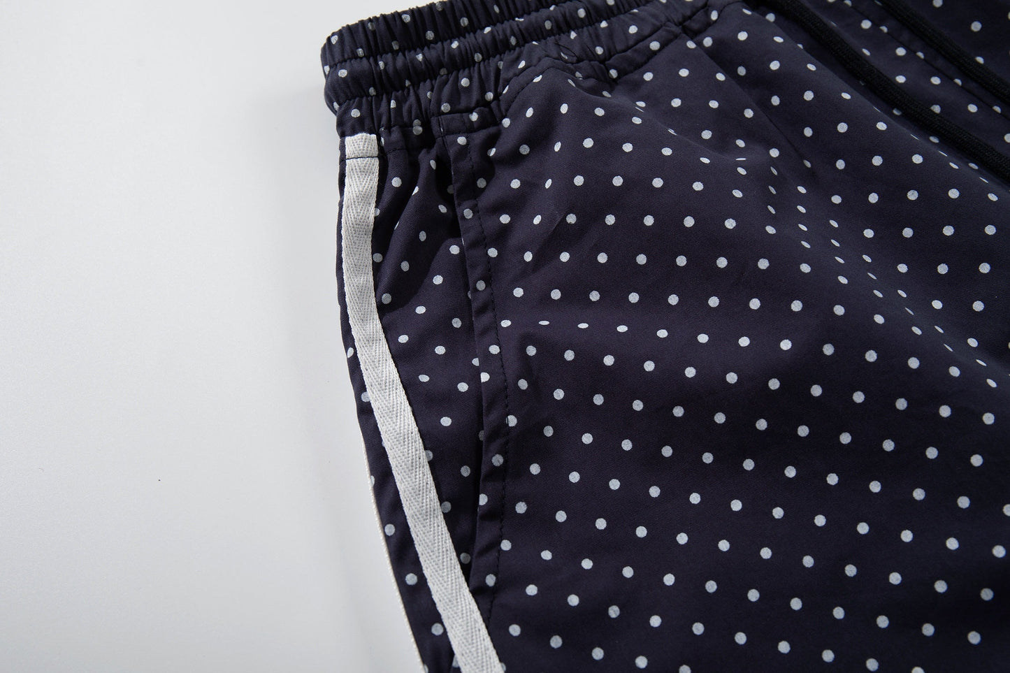 CapCabin “Polka Mesh Wide-Leg Pants”