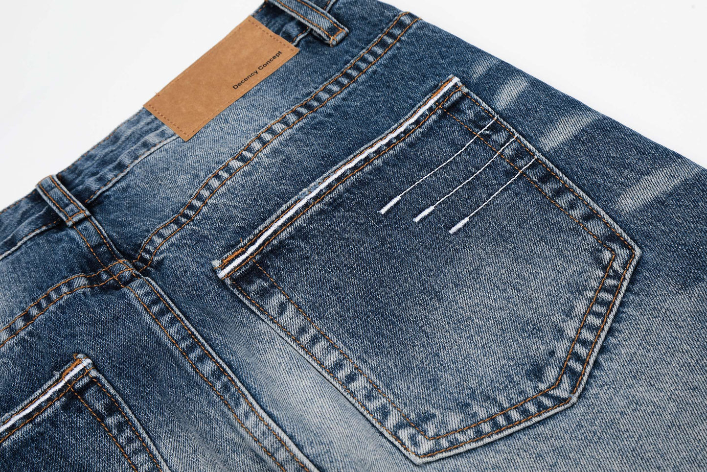 CapCabin “Vintage Fade Denim Jeans”