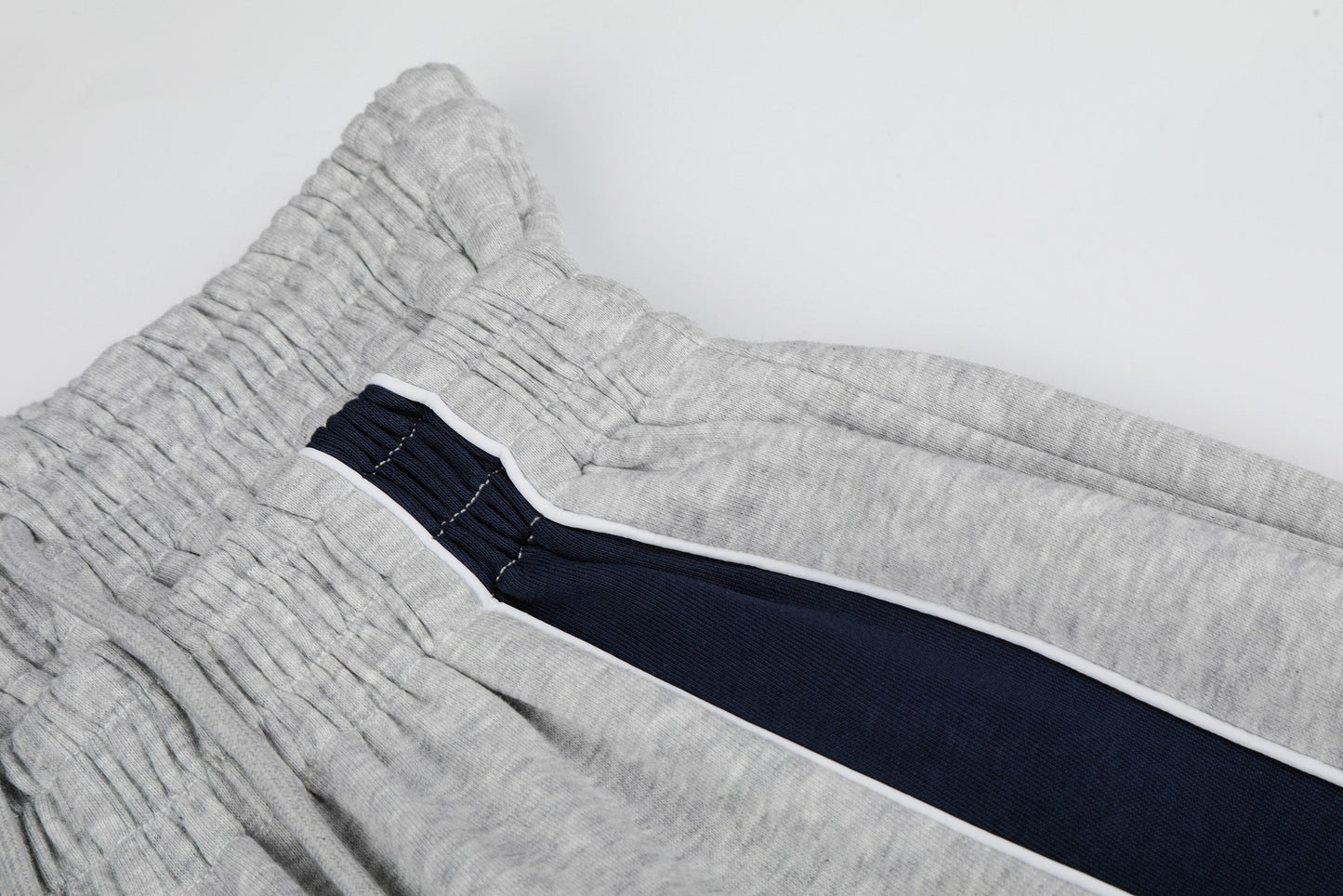 CapCabin Retro Crest Panel Sweatpants
