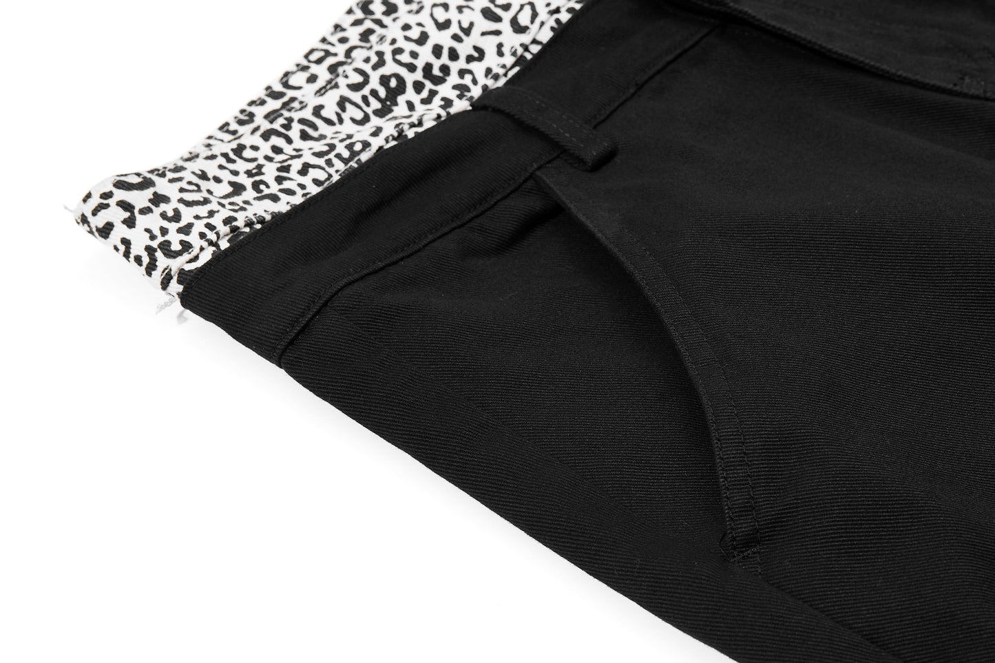 CapCabin Leopard Cross Utility Pants