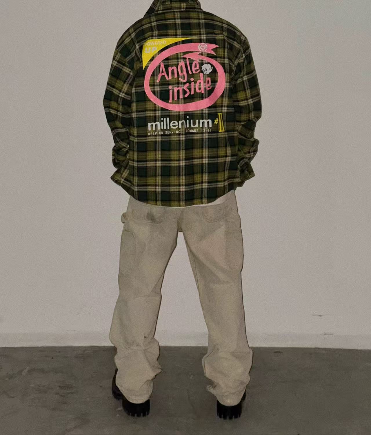 Vintage Plaid Graphic Long Sleeve Shirt