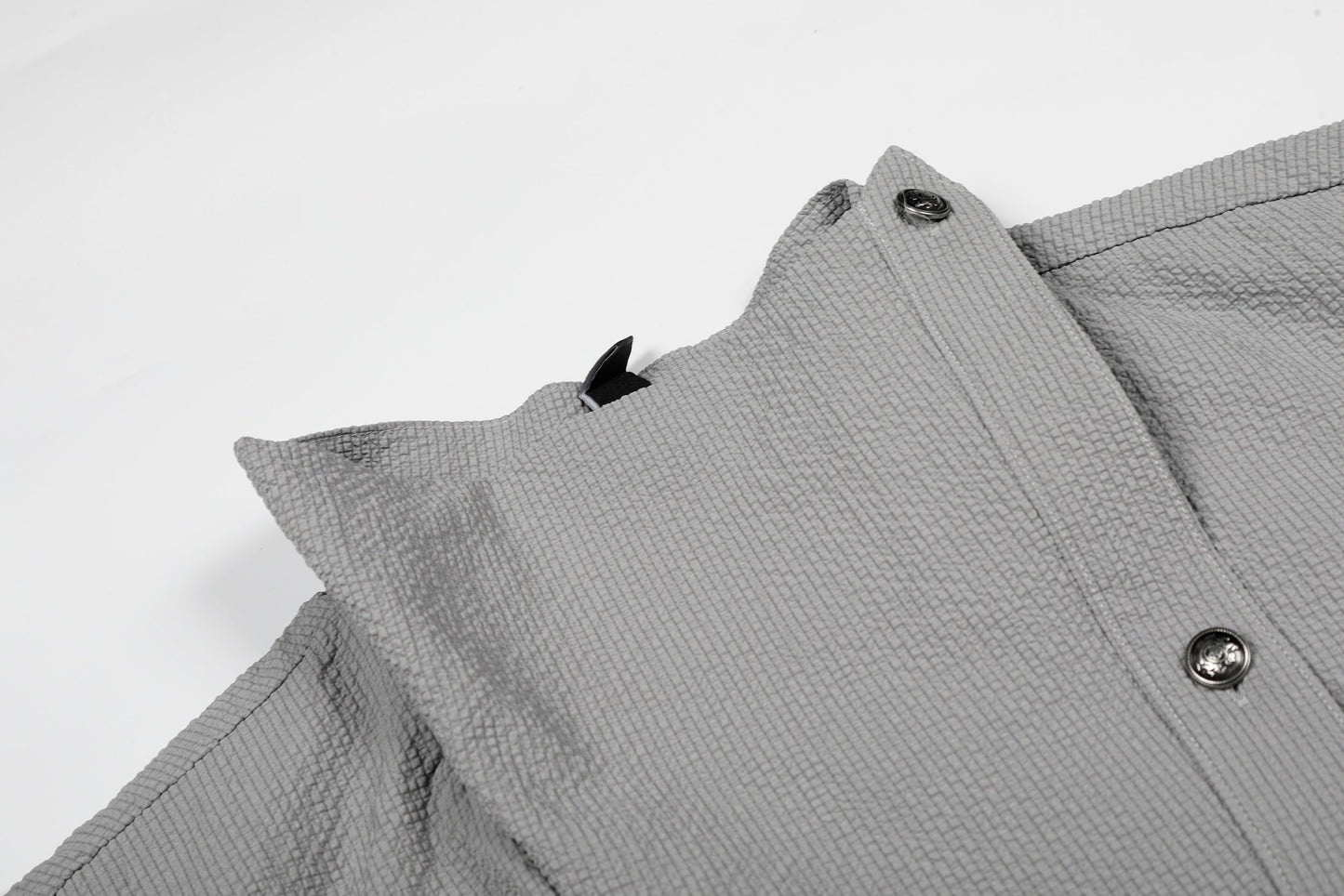 CapCabin “Asymmetrical Stand-Collar Shirt”