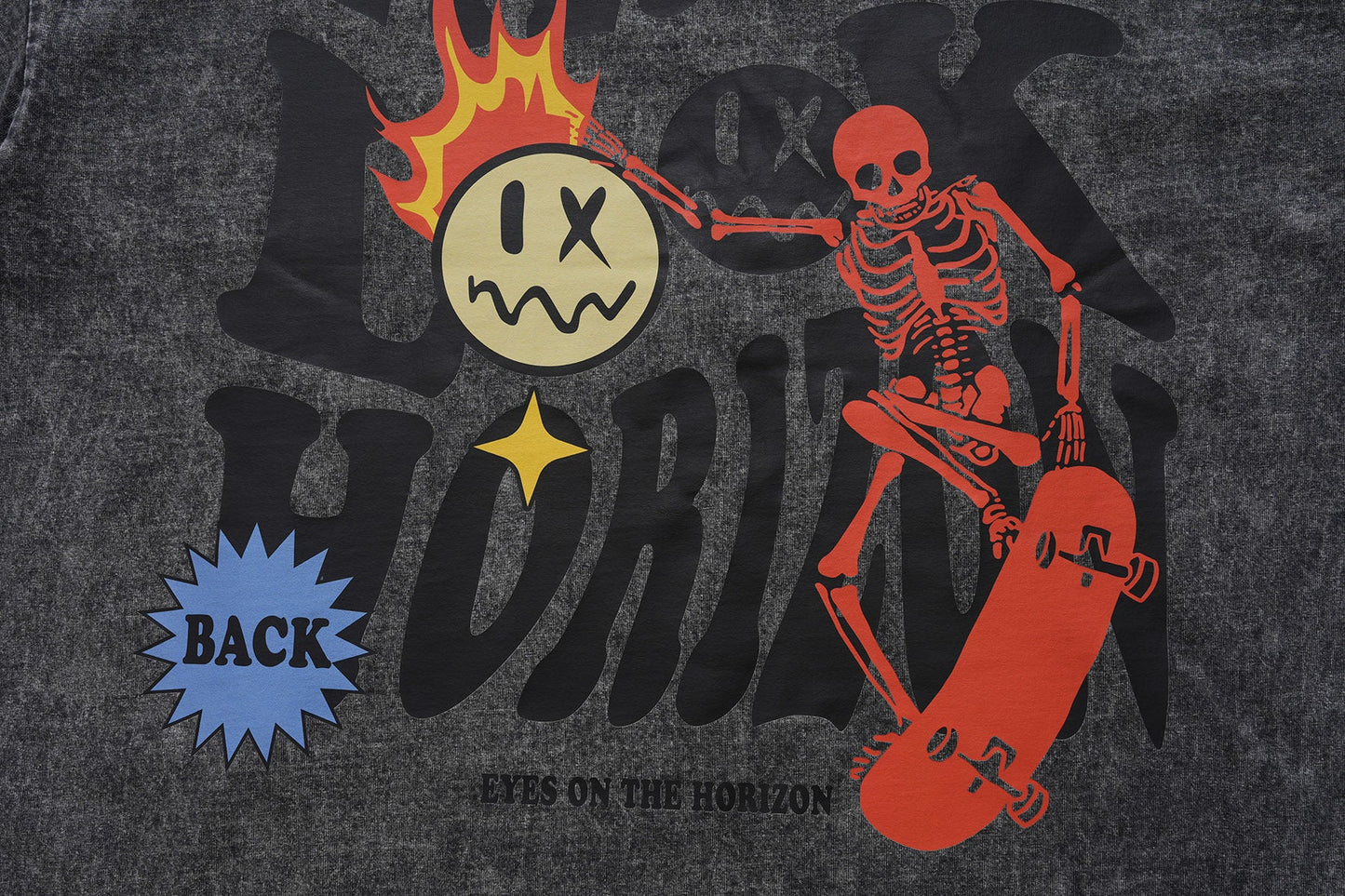 CapCabin “Eyes on the Horizon” Graphic Tee