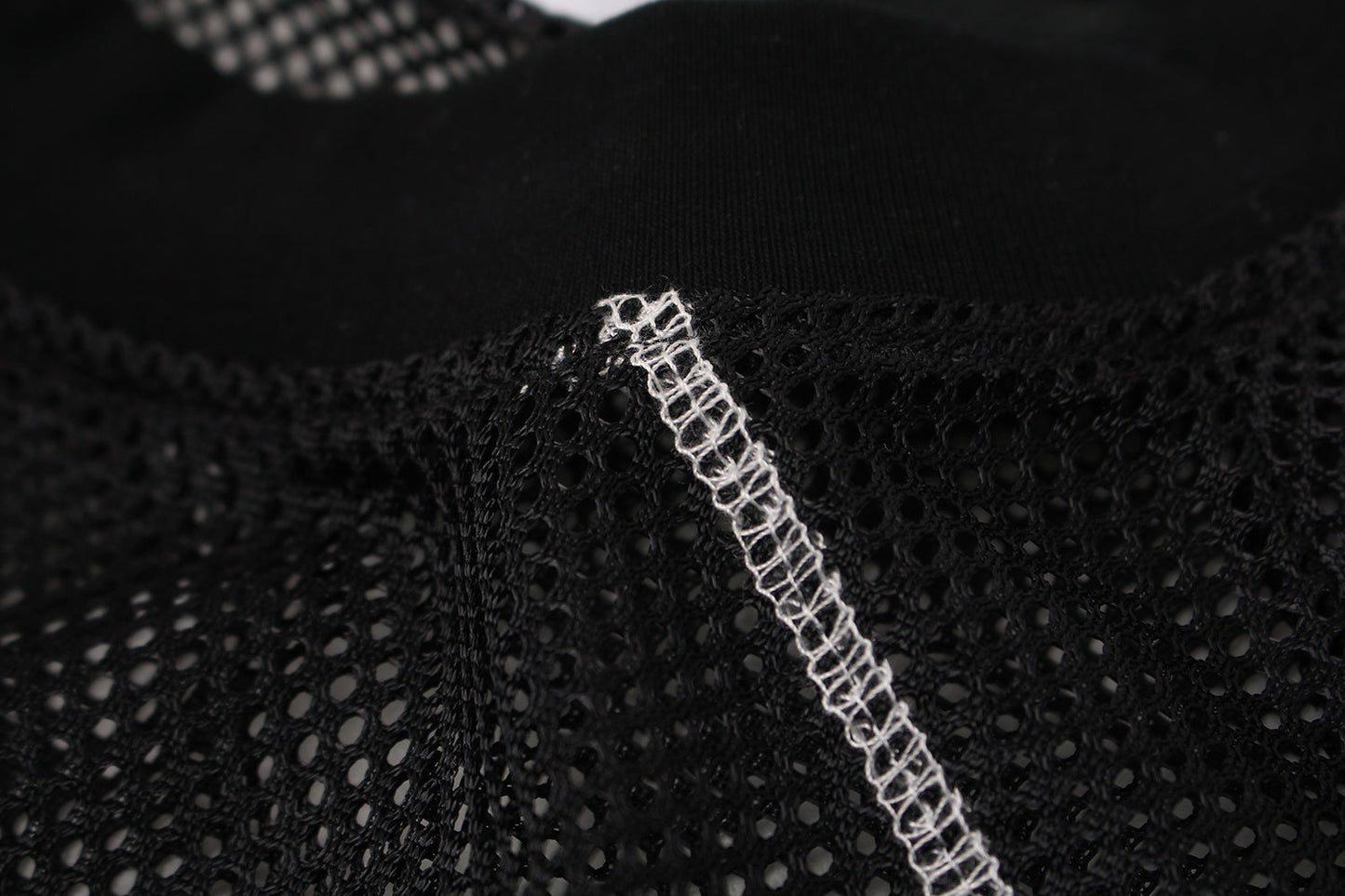 CapCabin 03 Mesh Jersey Tee