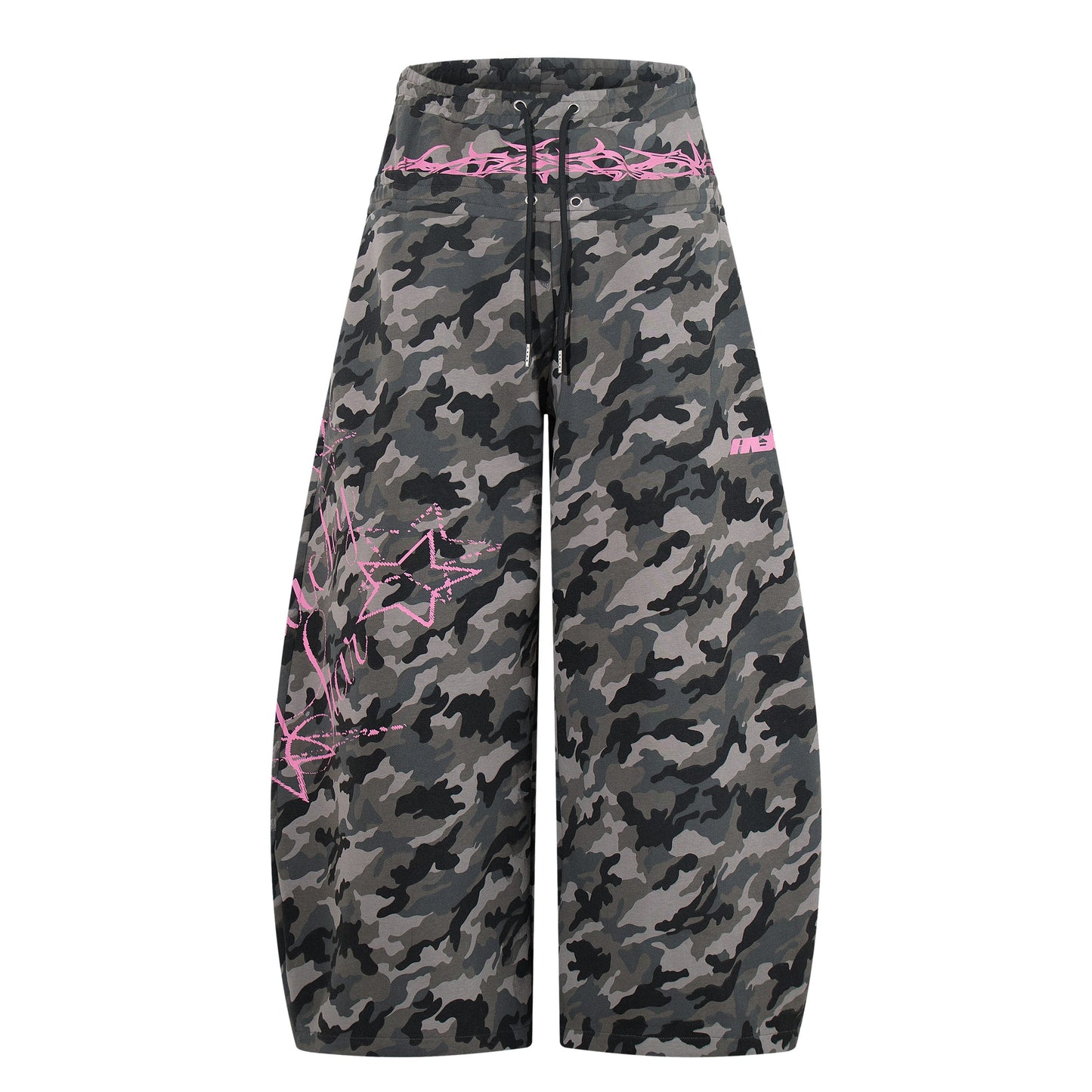 CapCabin “Camo Graffiti Wide-Leg Pants”