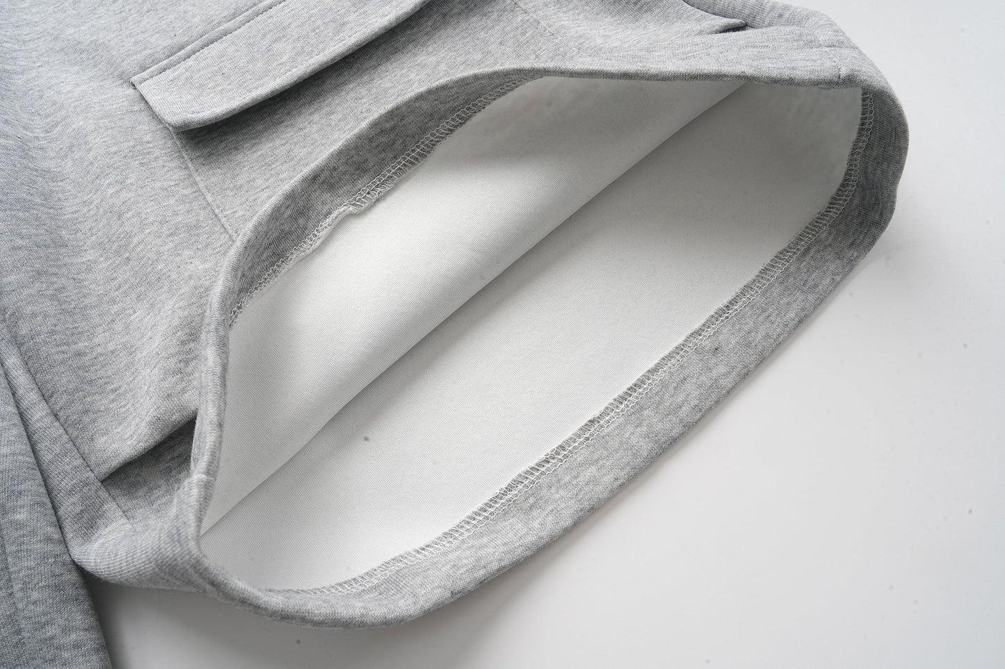 CapCabin Minimal Cargo Sweat Shorts
