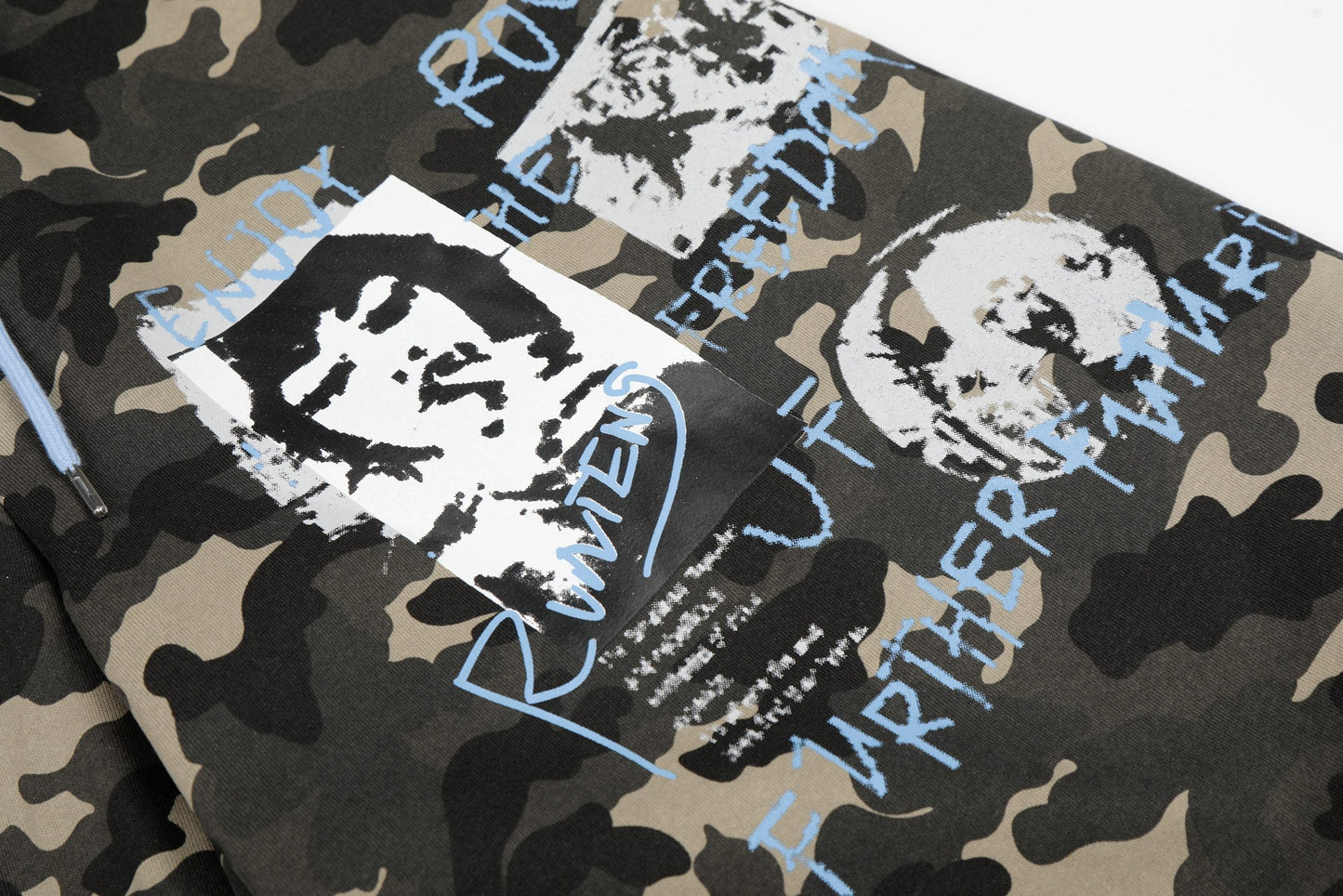 CapCabin Graphic Camo Wide-Leg Sweatpants