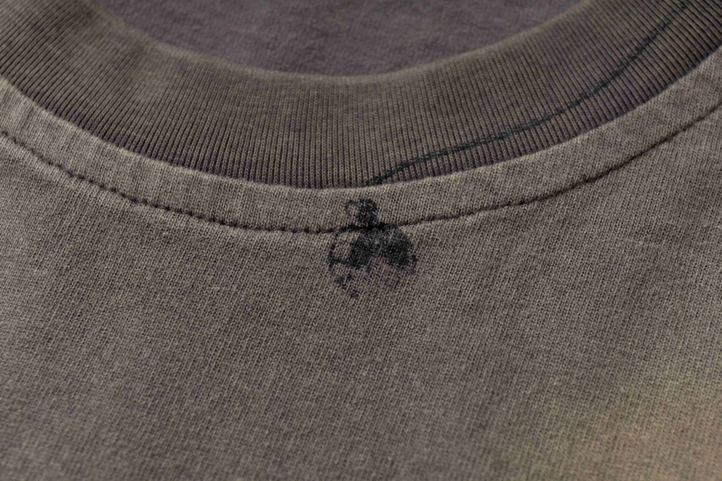 CapCabin “Abstract Sketch Washed Tee”