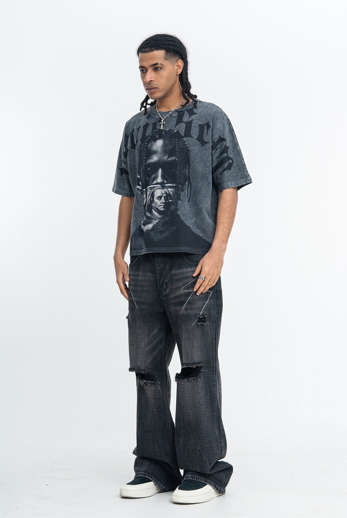 CapCabin “Silent Wealth” Graphic Tee