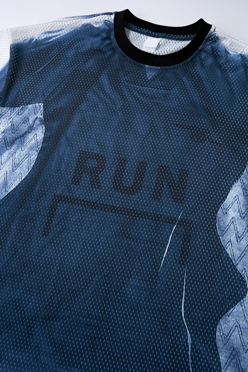 CapCabin Run Graphic Mesh Jersey