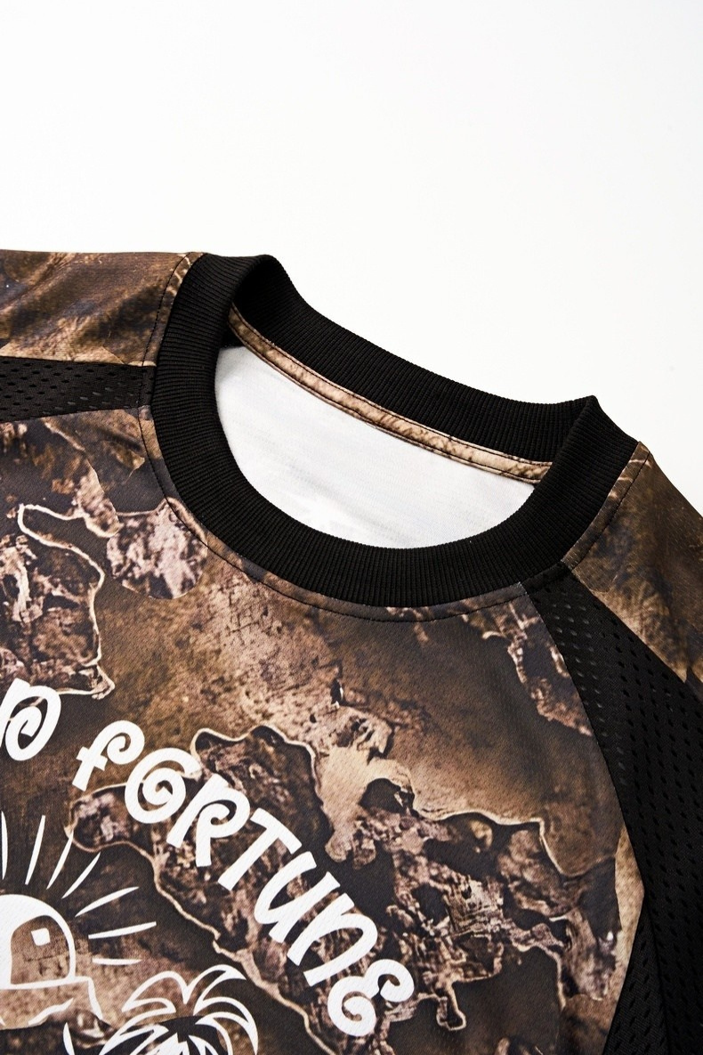 CapCabin Desert Fortune Performance Tee