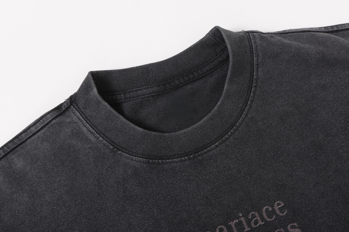 CapCabin Cross Graphic Vintage Long Sleeve Tee