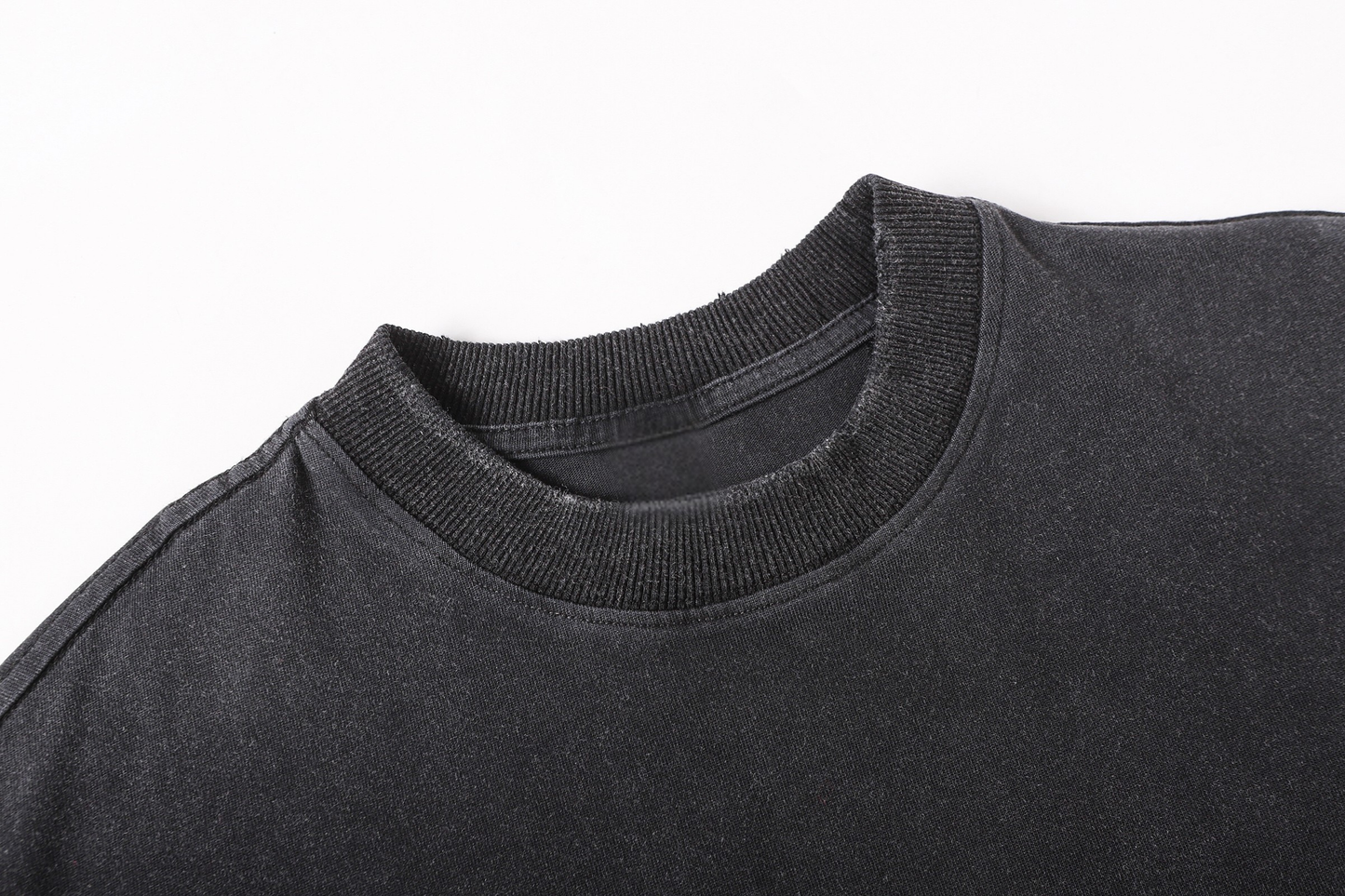 CapCabin Layered Horse Graphic Tee