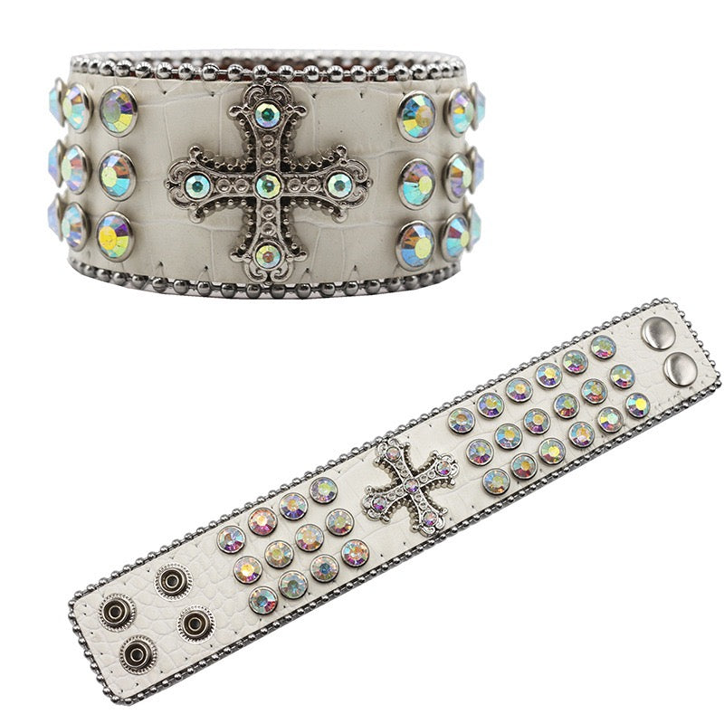 Cross Studded Diamond Bracelet