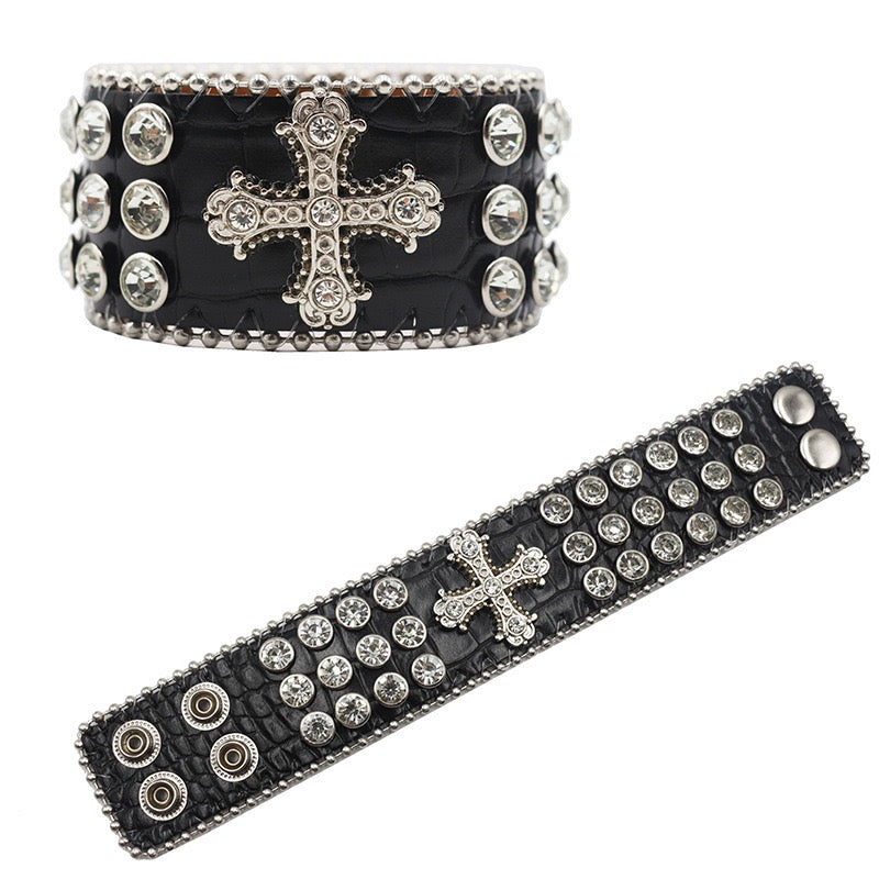 Cross Studded Diamond Bracelet