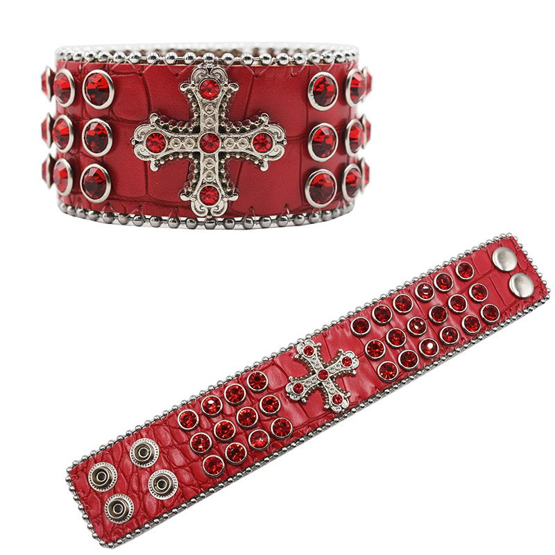 Cross Studded Diamond Bracelet