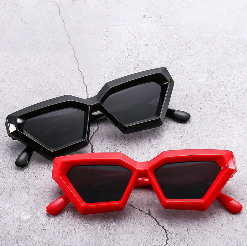 High-End Triangular Sunglasses
