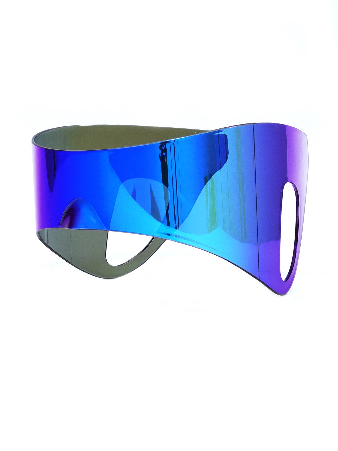 Oversized Wraparound Sunglasses