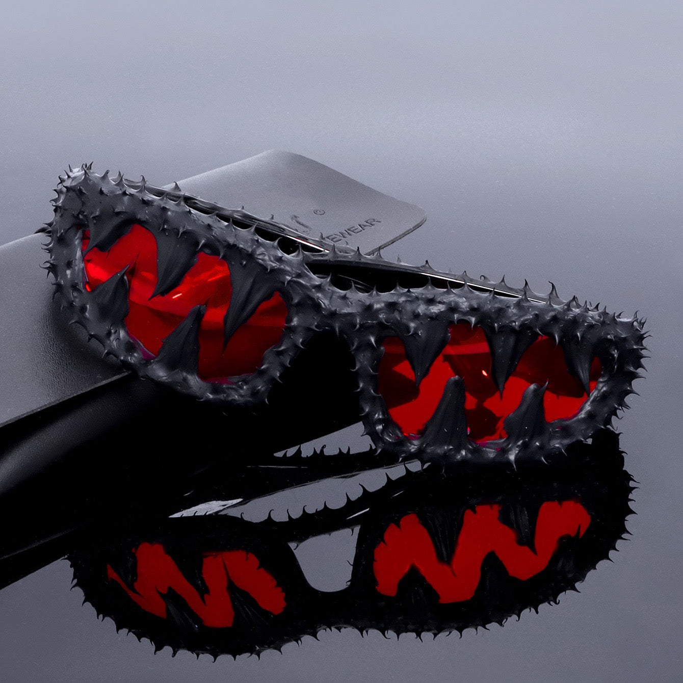 Vinyl Teeth Skull Sunglasses