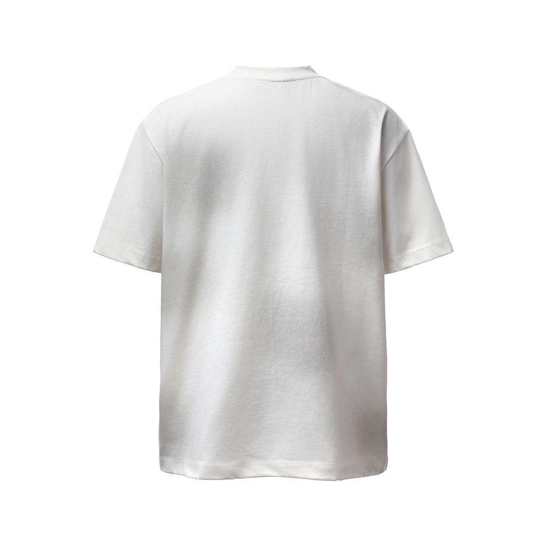 CapCabin Vintage Crest Graphic T-Shirt