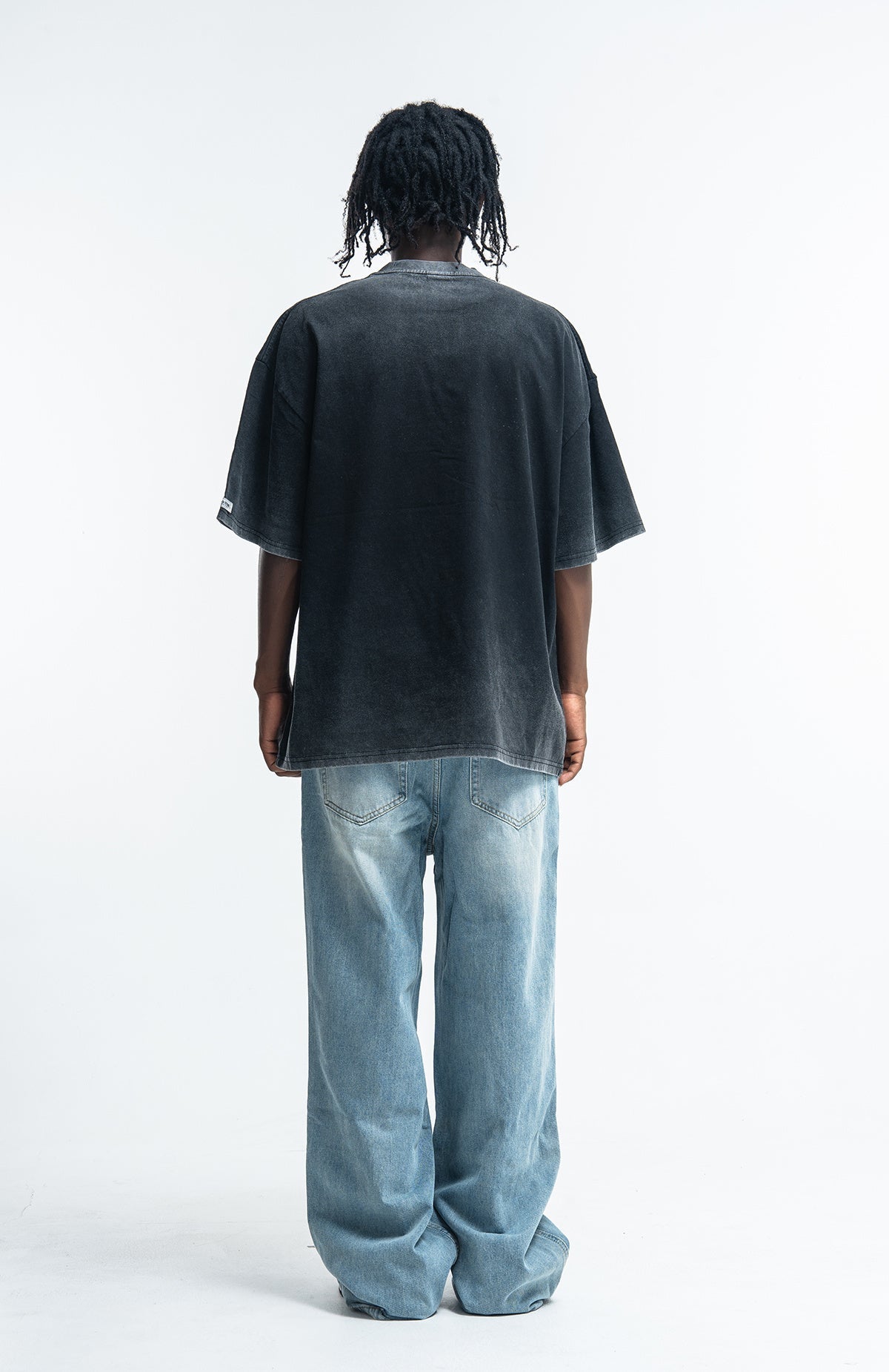 CapCabin “Hellrays” Graphic Tee