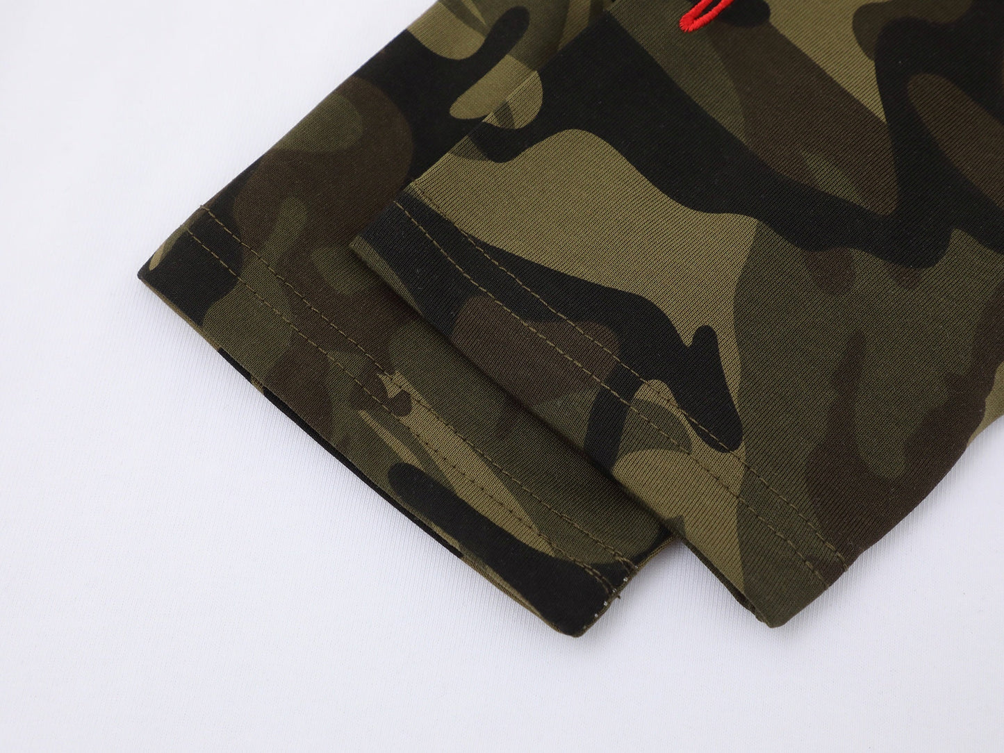 CapCabin Camo Sleeve Raglan Long Sleeve Tee