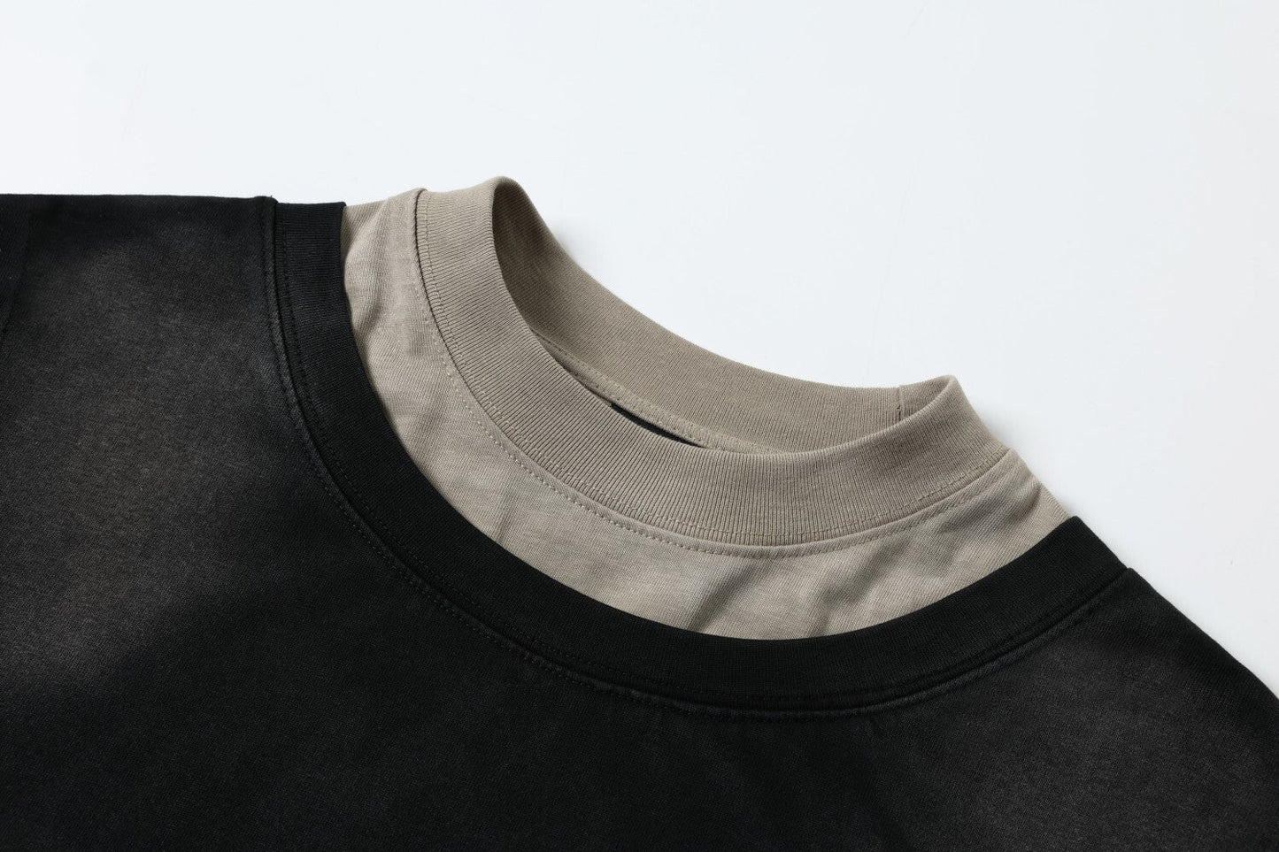 CapCabin Graphic Long Sleeve Tee