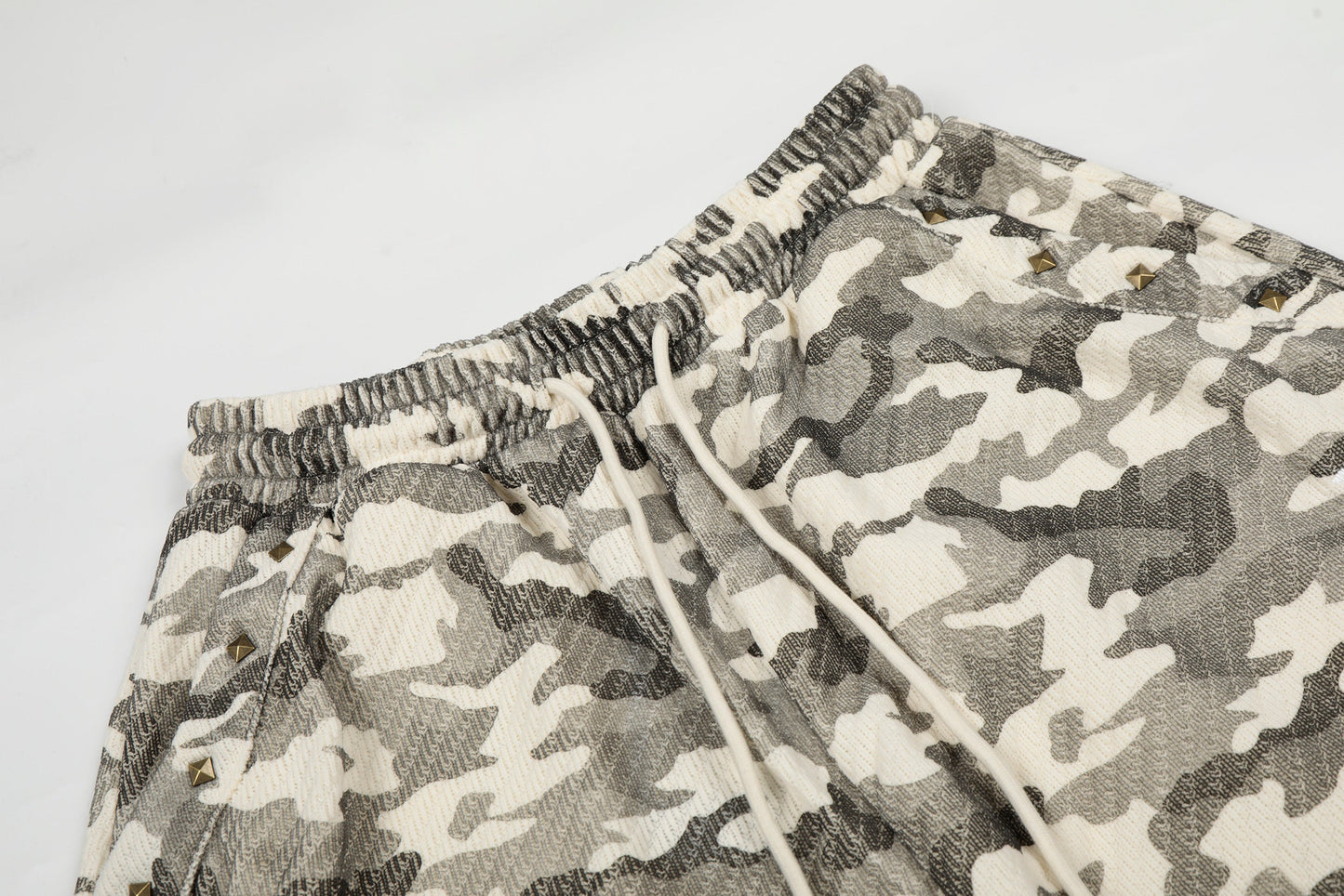 CapCabin Vintage Camo Wide-Leg Sweatpants