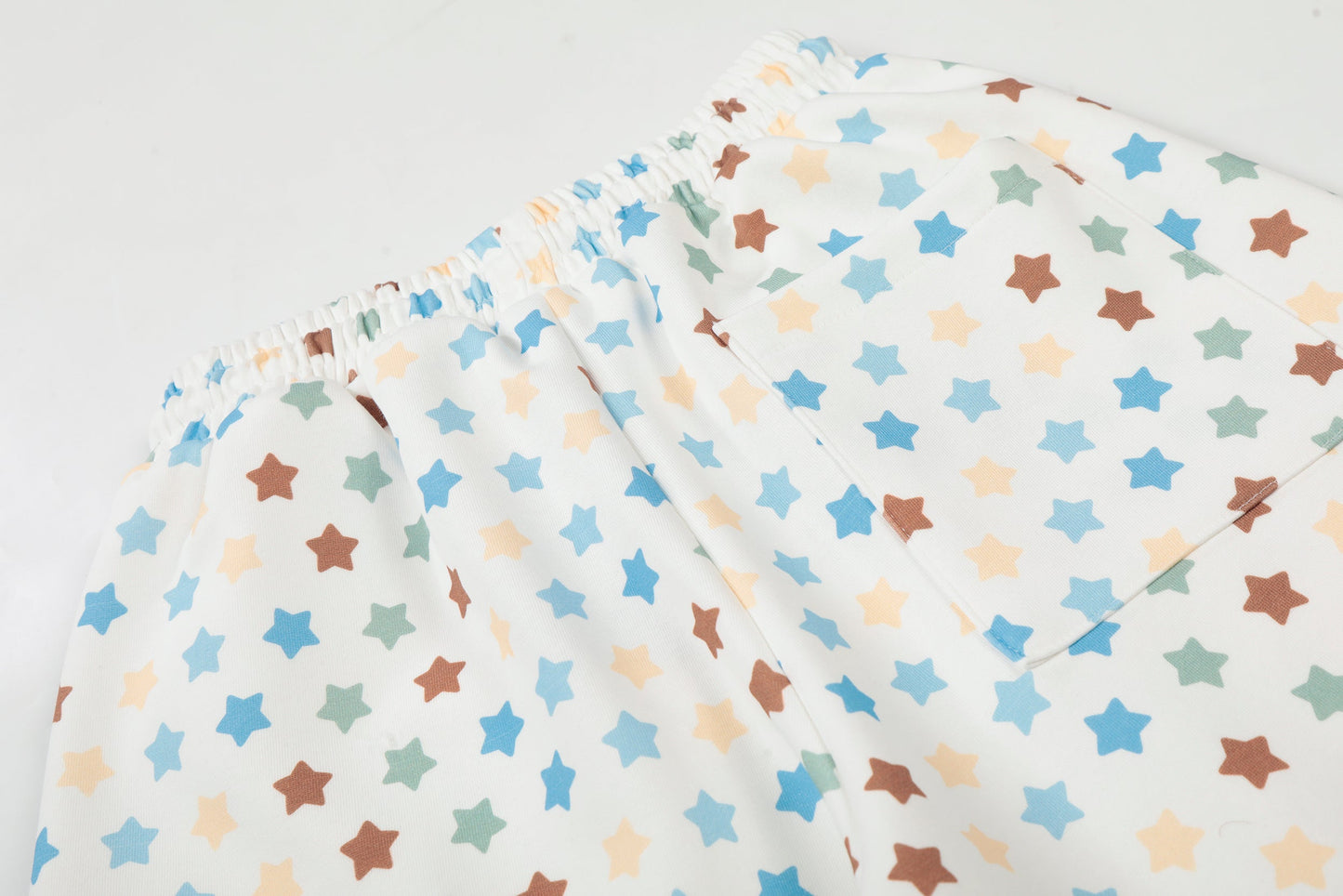 CapCabin Multi-Star Wide-Leg Pants