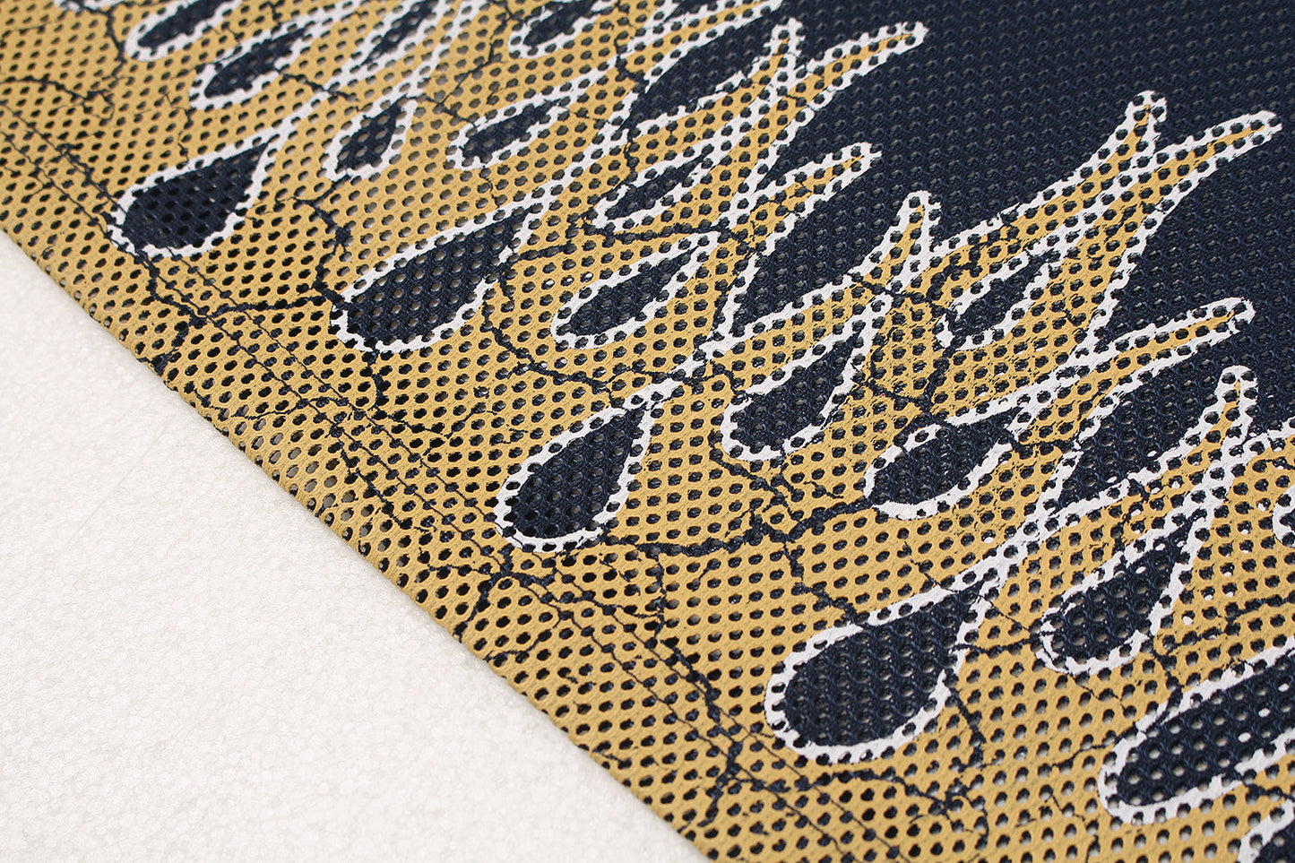 CapCabin Strength 25 Mesh Jersey