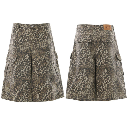CapCabin “Leopard Cargo Shorts”