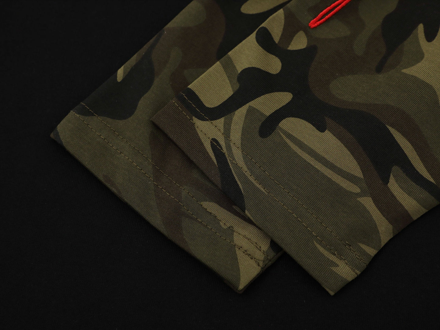 CapCabin Camo Sleeve Raglan Long Sleeve Tee