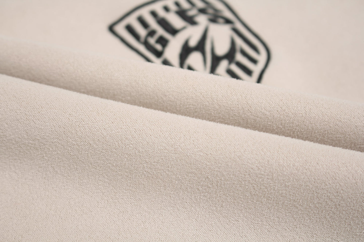 CapCabin Sport Panel Suede Tee
