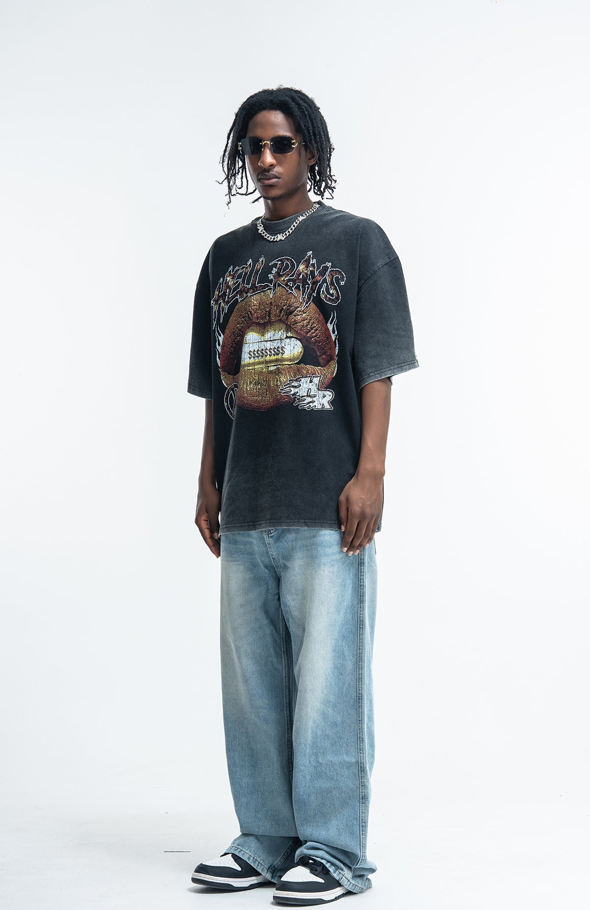 CapCabin “Hellrays” Graphic Tee