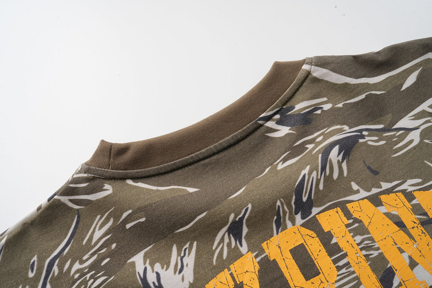 CapCabin Camo Layered Long Sleeve Tee*