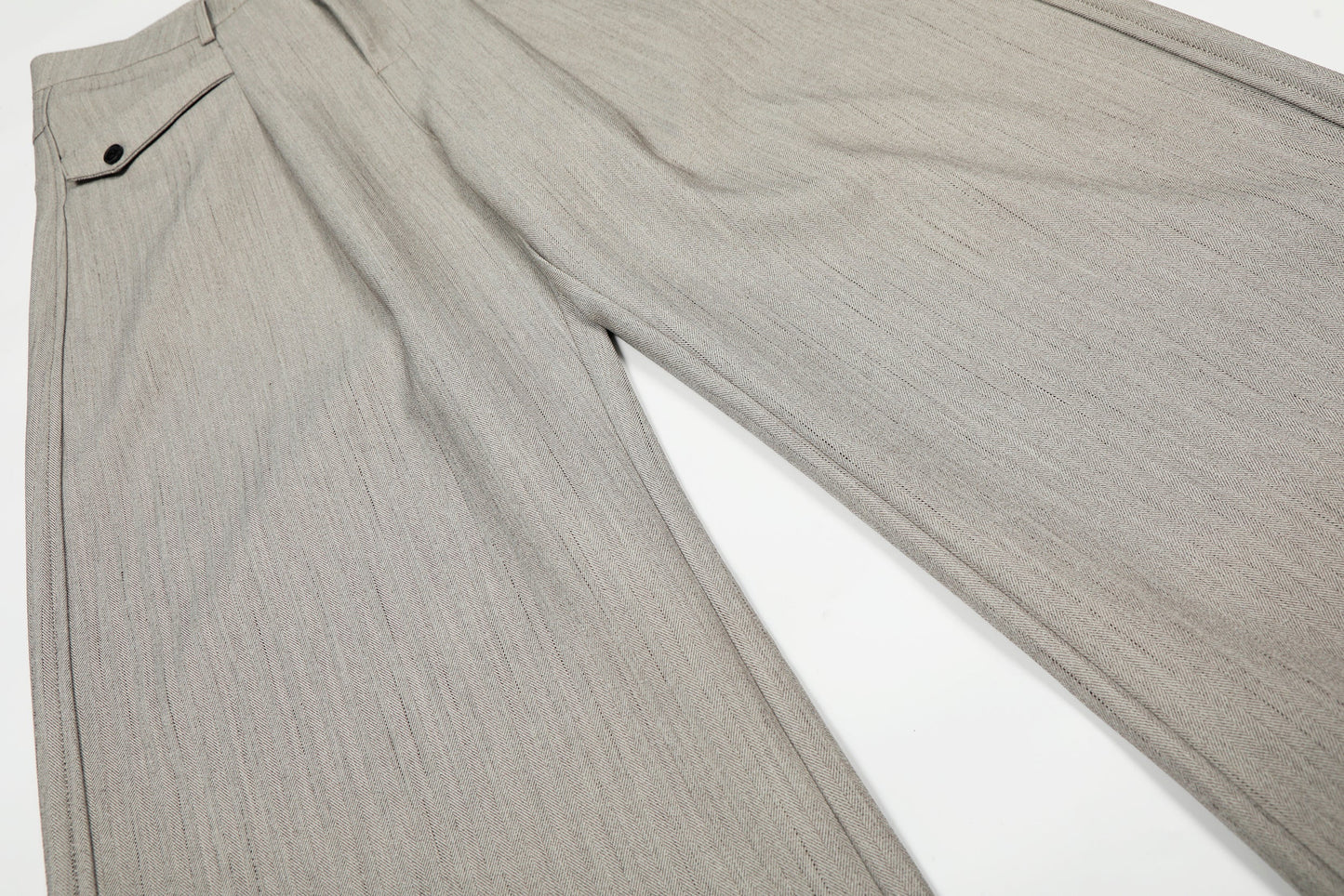 CapCabin Wide-Leg Tailored Pants