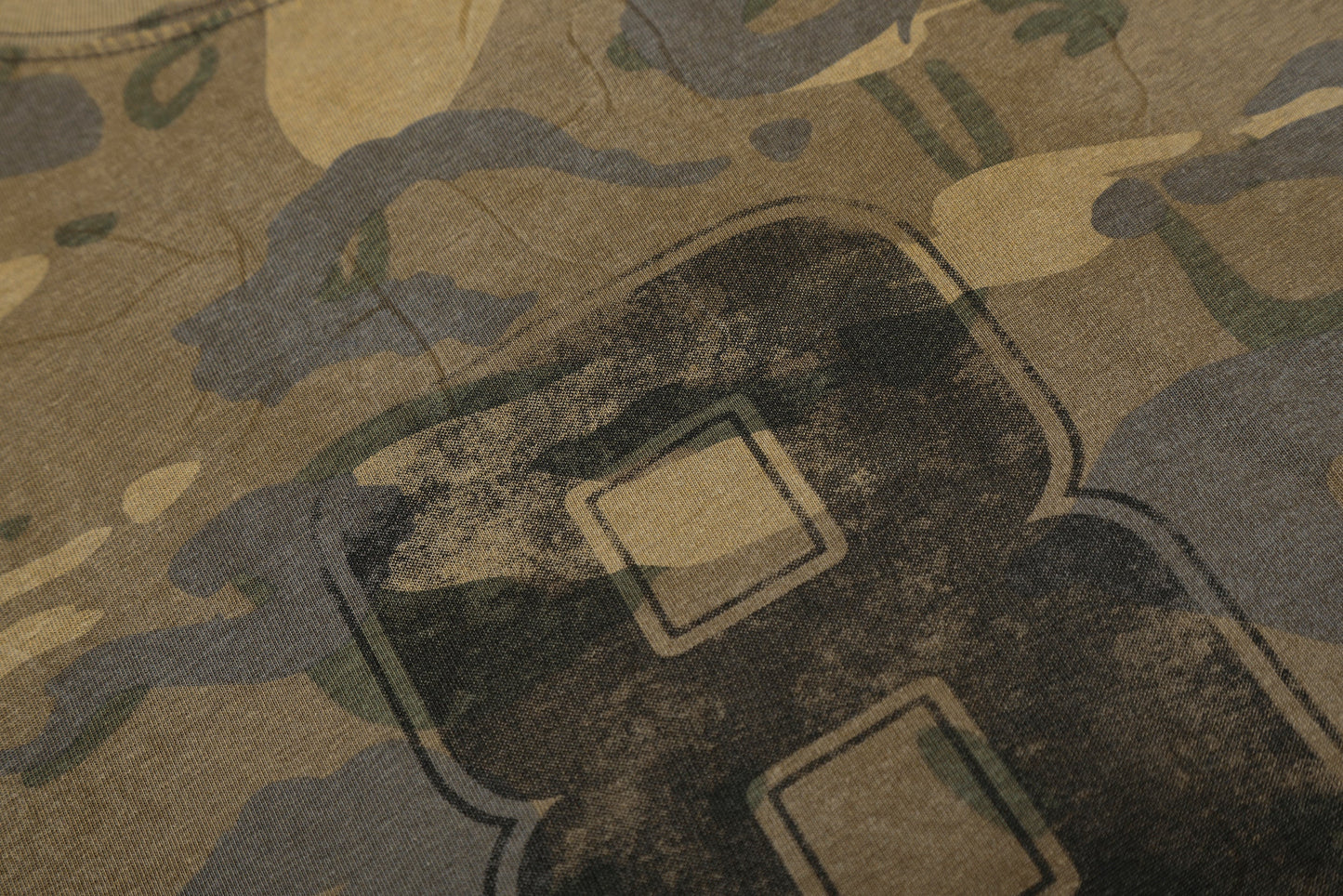 CapCabin Camo Graphic Long Sleeve Tee