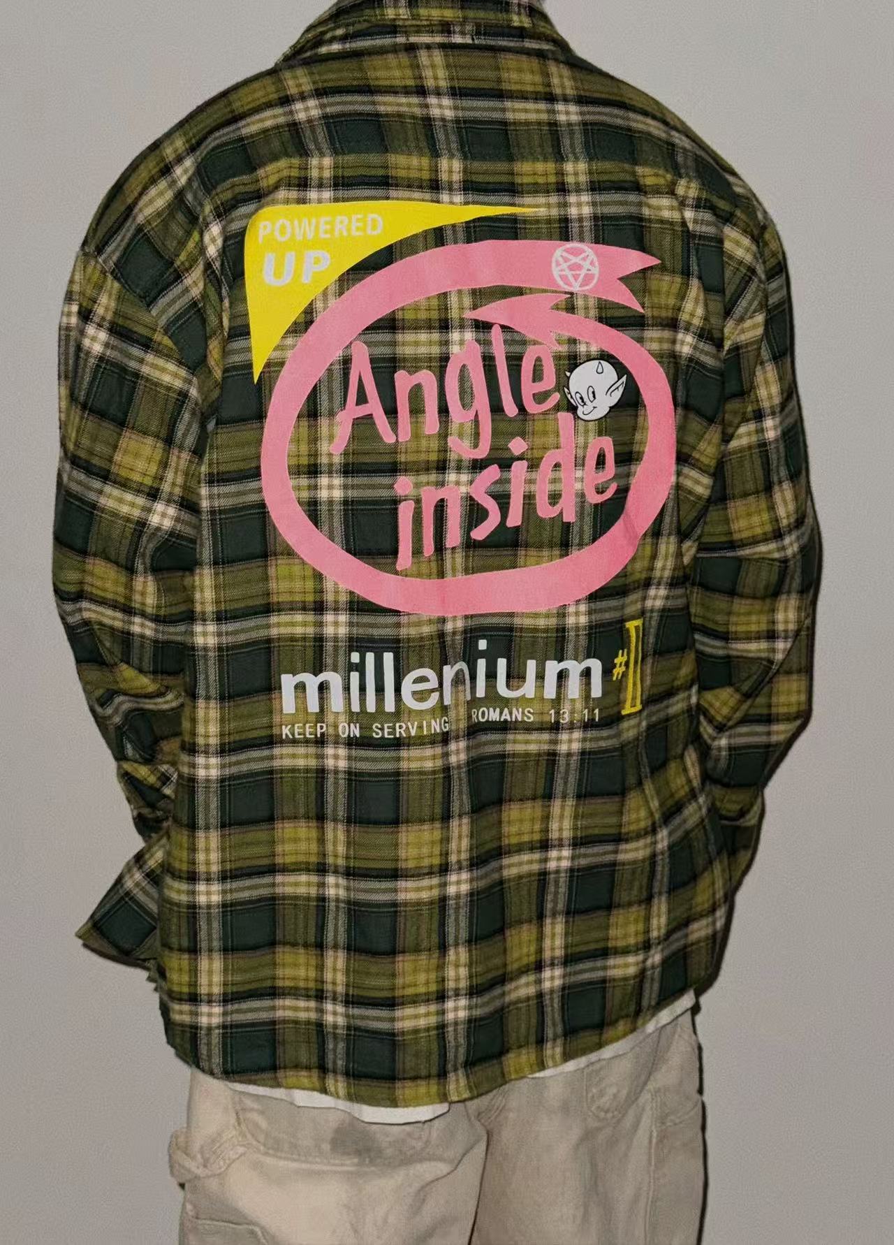 Vintage Plaid Graphic Long Sleeve Shirt