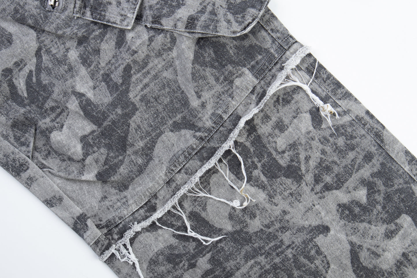 CapCabin Distressed Multi-Pocket Cargo Pants