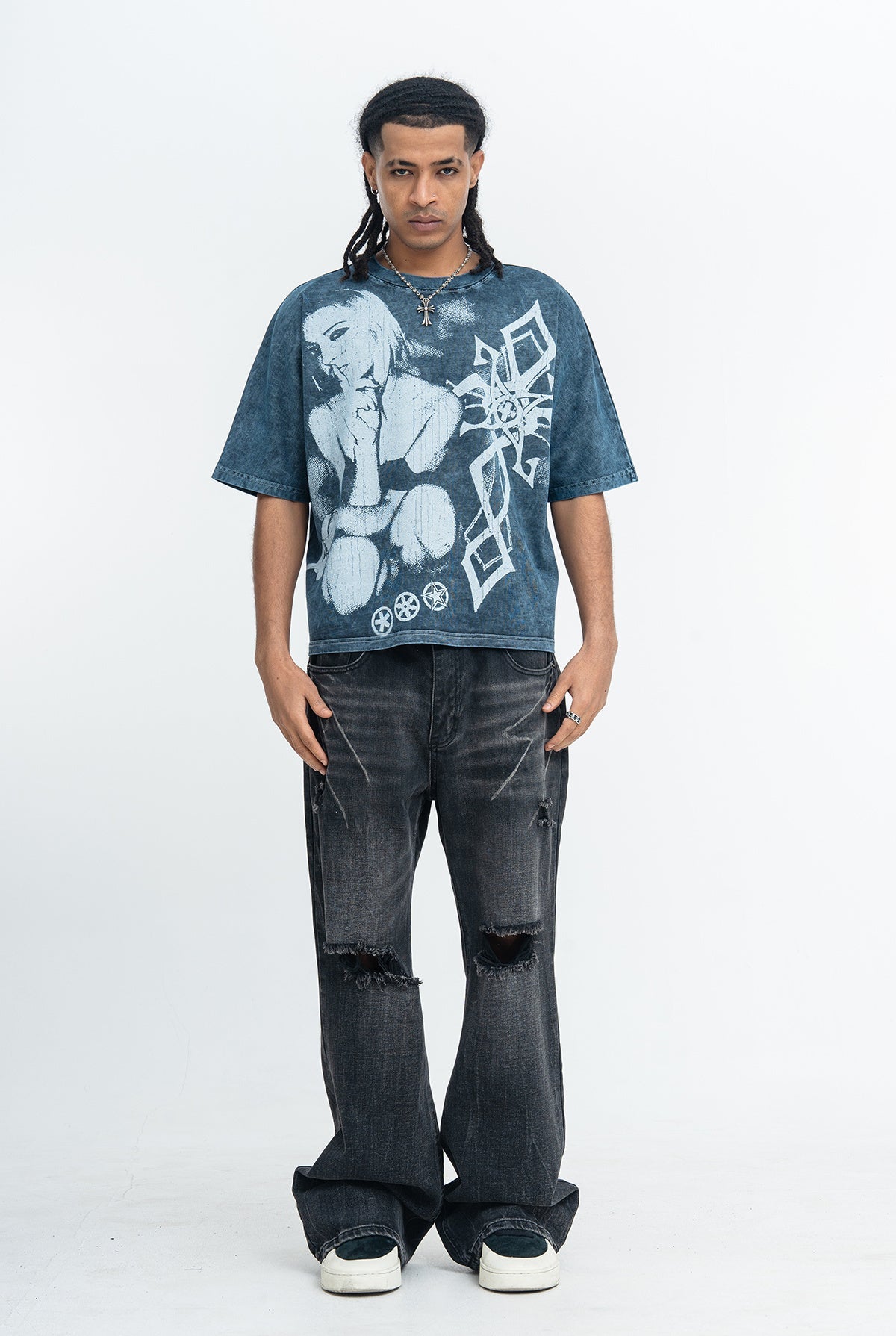CapCabin “Silent Icon” Graphic Tee
